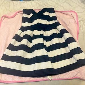 Sans Souci strapless woman dress